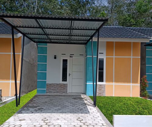 foto tampak rumah tipe 36-90 perumahan Montana Residence