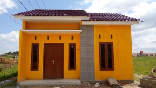 foto tampak rumah tipe 36 perumahan Permata Mandiri Residence