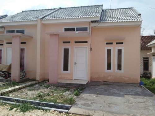 foto tampak rumah tipe 27 perumahan Griya Permata II