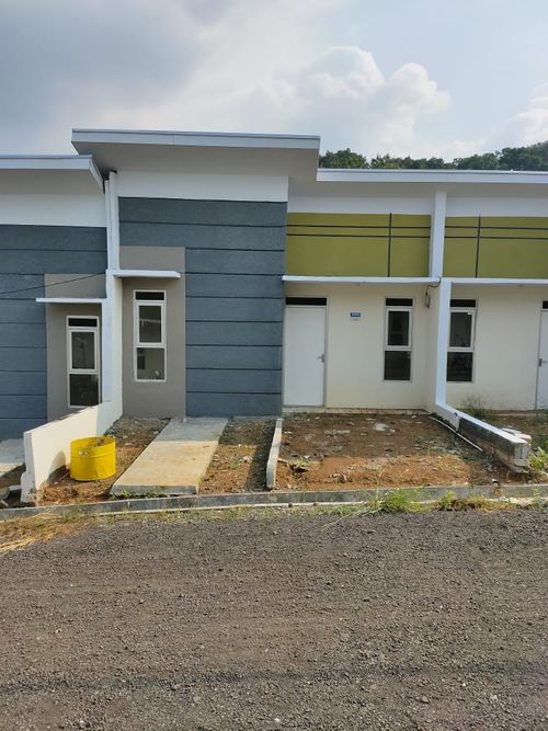 foto tampak rumah tipe 30/60 perumahan PUSAKA BUMI PARUNGKUDA