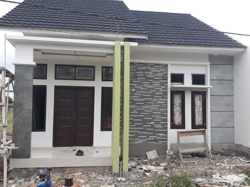 foto tampak rumah tipe Komersil perumahan GRIYA SENGETI
