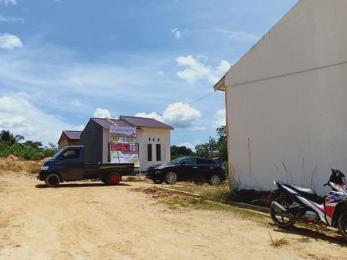 foto tampak rumah tipe 36 perumahan PUUWATU INDAH PERMAI