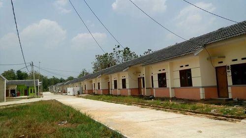 foto tampak rumah tipe DAHLIA 22/60 perumahan GRIYA UTAMI CIBENING