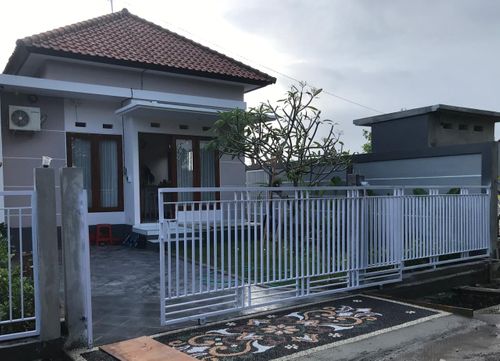 foto tampak rumah tipe 33/70 perumahan LC Residence