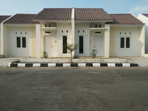 foto tampak rumah tipe RS 36/84 perumahan JERUK SAWIT PERMAI 254