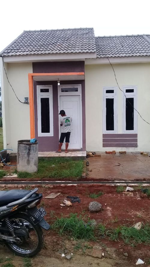 foto tampak rumah tipe 32 perumahan Mutiara Tegalbang