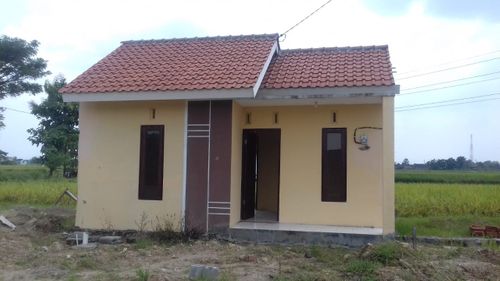foto tampak rumah tipe 24/60 perumahan Tirta Nirwana