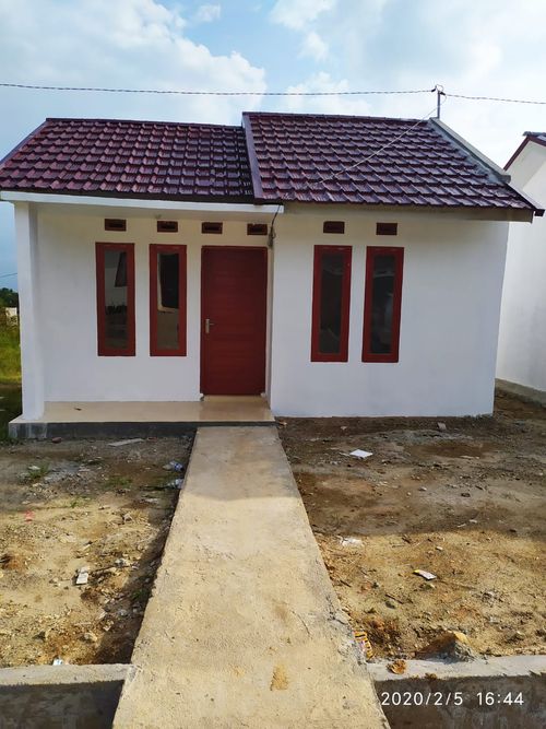 foto tampak rumah tipe 36 perumahan Bukit Palano Residence