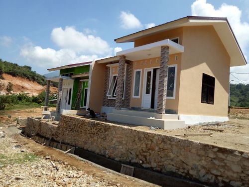 foto tampak rumah tipe 45 perumahan Bukit Palano Residence