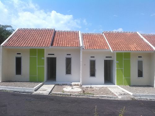 foto tampak rumah tipe RST 27/60 (TEPI) HEBEL perumahan Jeruksawit Permai 159 Unit