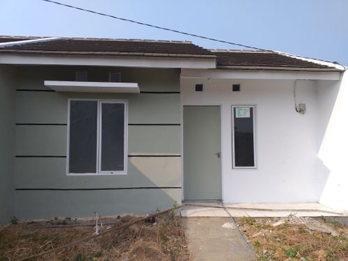 foto tampak rumah tipe 36/72 perumahan Simpenan Residence