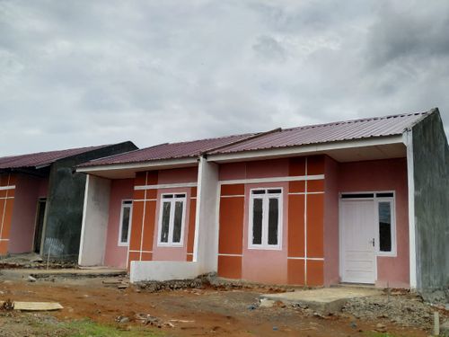 foto tampak rumah tipe CLUSTER BHAYANGKARA perumahan ZARINDAH GARDEN PATTALASSANG
