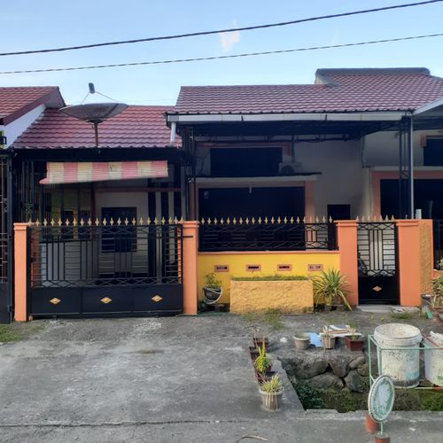 foto tampak rumah tipe 45/84 perumahan BABANA PERMAI