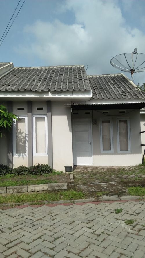 foto tampak rumah tipe 30/60 perumahan Perumahan Bukit Pringapus