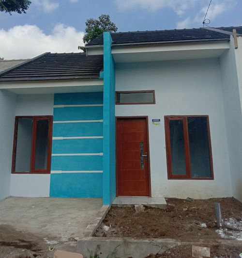 foto tampak rumah tipe 36/71 perumahan Griya Tama Pakis