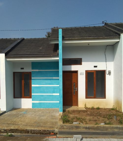 foto tampak rumah tipe 28/60 perumahan Griya Tama Pakis