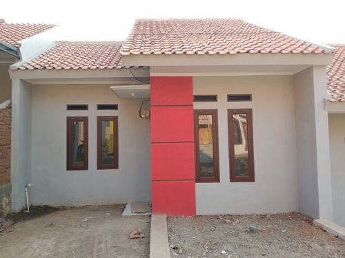 foto tampak rumah tipe 30 perumahan Bukit Pelangi Residence