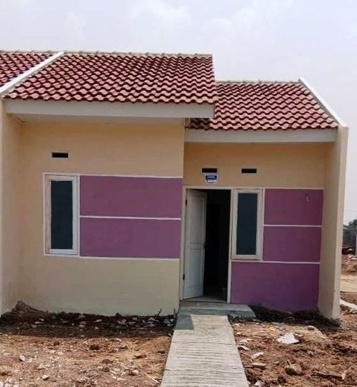 foto tampak rumah tipe 30/60 perumahan Villa Karawangi Kosambi
