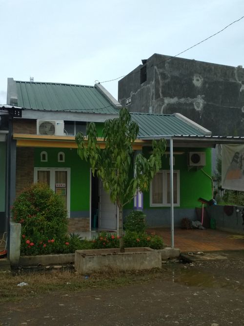 foto tampak rumah tipe 48 KOMERSIL perumahan PURI SANJAYA 