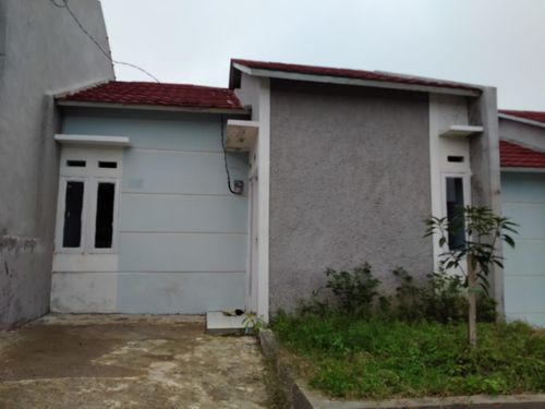 foto tampak rumah tipe  30/60 perumahan Bumi Sangkuriang 4