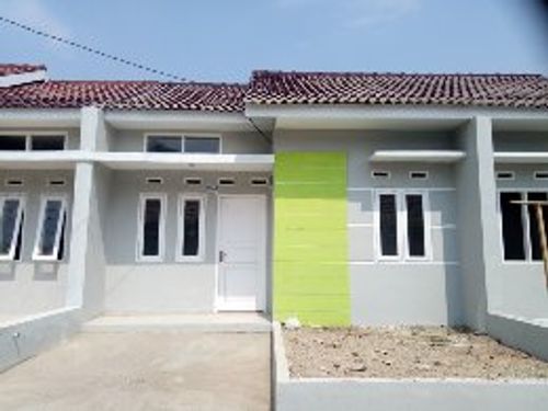 foto tampak rumah tipe 36/66 perumahan Green margajaya asri
