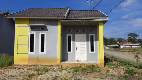 foto tampak rumah tipe 36 perumahan Batulicin Town House 
