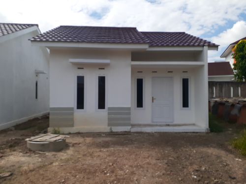 foto tampak rumah tipe Bakung perumahan Bumi Indah Bakung