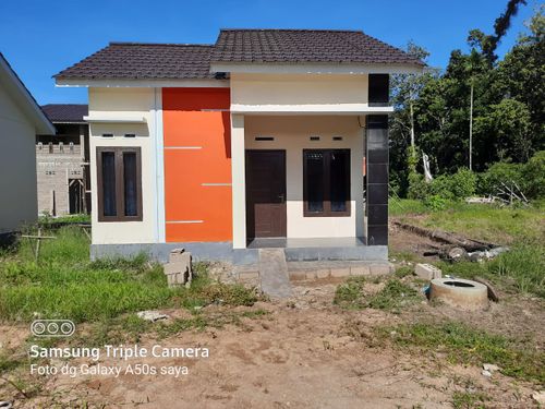 foto tampak rumah tipe BLOK J perumahan Permata Alam Lestari Blok J