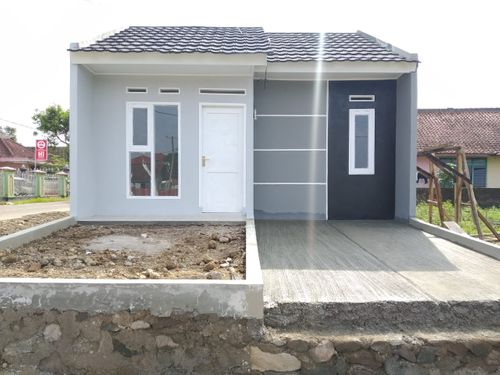 foto tampak rumah tipe 30/60 perumahan Jatimekar Regency