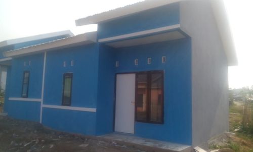 foto tampak rumah tipe RS.36/84 perumahan Perumnas Tompotika Permai