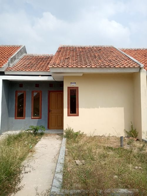 foto tampak rumah tipe 36 perumahan Gunungsari indah