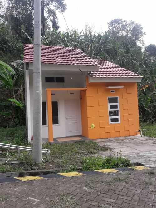 foto tampak rumah tipe 36 perumahan Perumahan Golden Residence