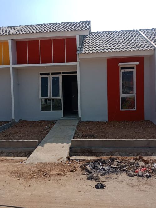 foto tampak rumah tipe Blok C1 perumahan MUTIARA CITRA RESIDENCE