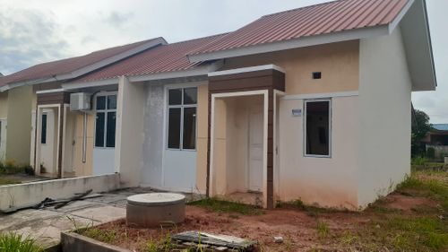foto tampak rumah tipe RS 36/105 (B) + KLT perumahan Perumnas Bumi Air Raja