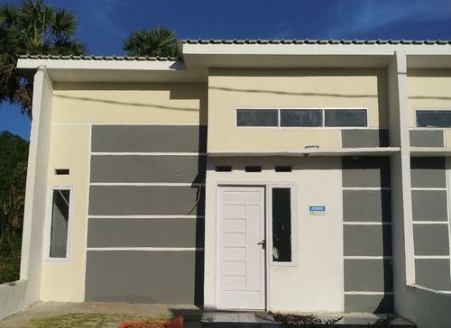 foto tampak rumah tipe 36/72 perumahan GRAND BANOA RESIDENCE