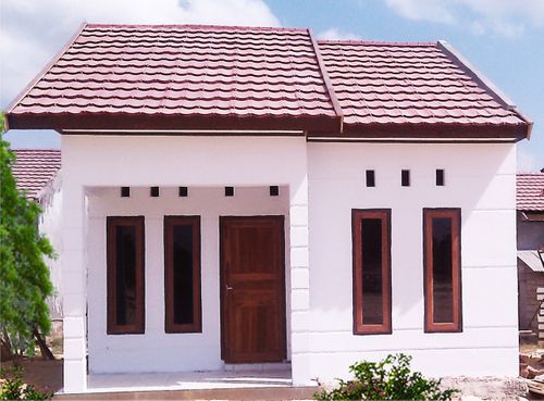 foto tampak rumah tipe 36 Tapak perumahan GRIYA BARUGA INDAH