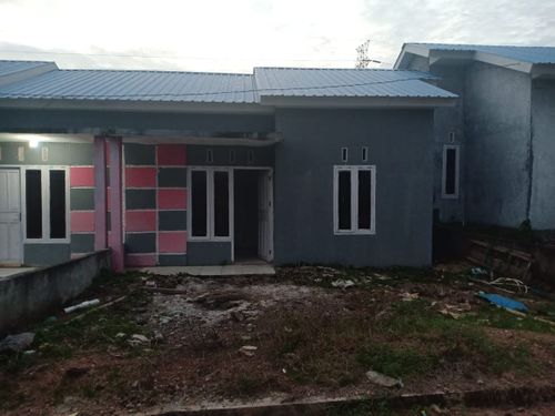 foto tampak rumah tipe 36/98 perumahan MARIO YASMIN