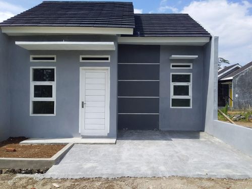foto tampak rumah tipe 36/72 perumahan GARUDA MAS RESIDENCE