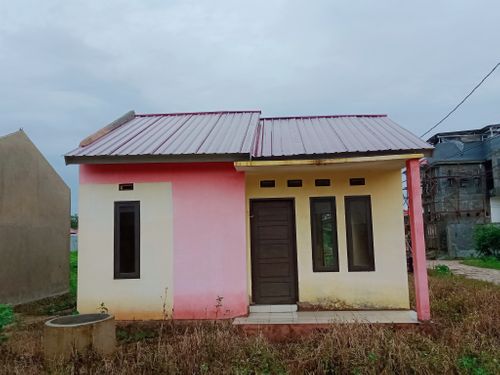 foto tampak rumah tipe 36/108 perumahan RIZKY ANGGOEYA PERMAI III