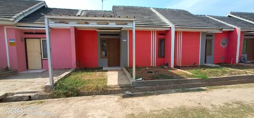 foto tampak rumah tipe subsidi 30/60 M2 perumahan GRAHA PAGADEN INDAH