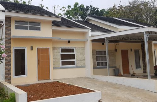 foto tampak rumah tipe 36 perumahan Grand Tirta Residence