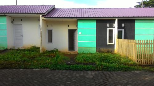 foto tampak rumah tipe Tahap 2 perumahan Griya Darussalam Resort