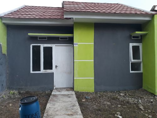 foto tampak rumah tipe 30 / 60 perumahan Grand Purwasari Residence