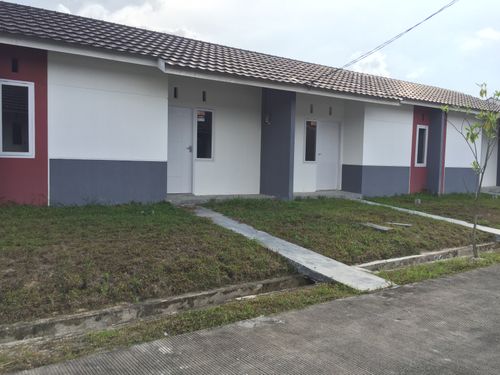 foto tampak rumah tipe CEMPAKA perumahan CitraRaya City Cluster Bukit Cempaka