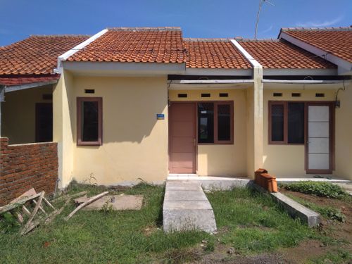 foto tampak rumah tipe 36 perumahan GRAHA ALAMANDA