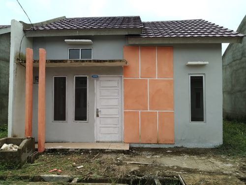 foto tampak rumah tipe 36/85 perumahan KIRANA RESIDENCE