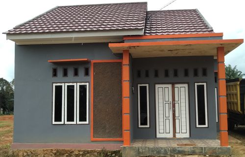 foto tampak rumah tipe 36/60 perumahan BAYU MAUREL