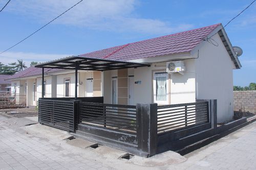 foto tampak rumah tipe 24/70 perumahan MAVILLA ASRI 