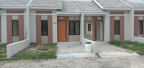 foto tampak rumah tipe 27 perumahan GRAHA PANCA MUSTIKHA CAMPUREJO 3