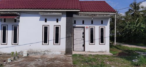 foto tampak rumah tipe RSH 36 perumahan GRIYA JELITA ASRI